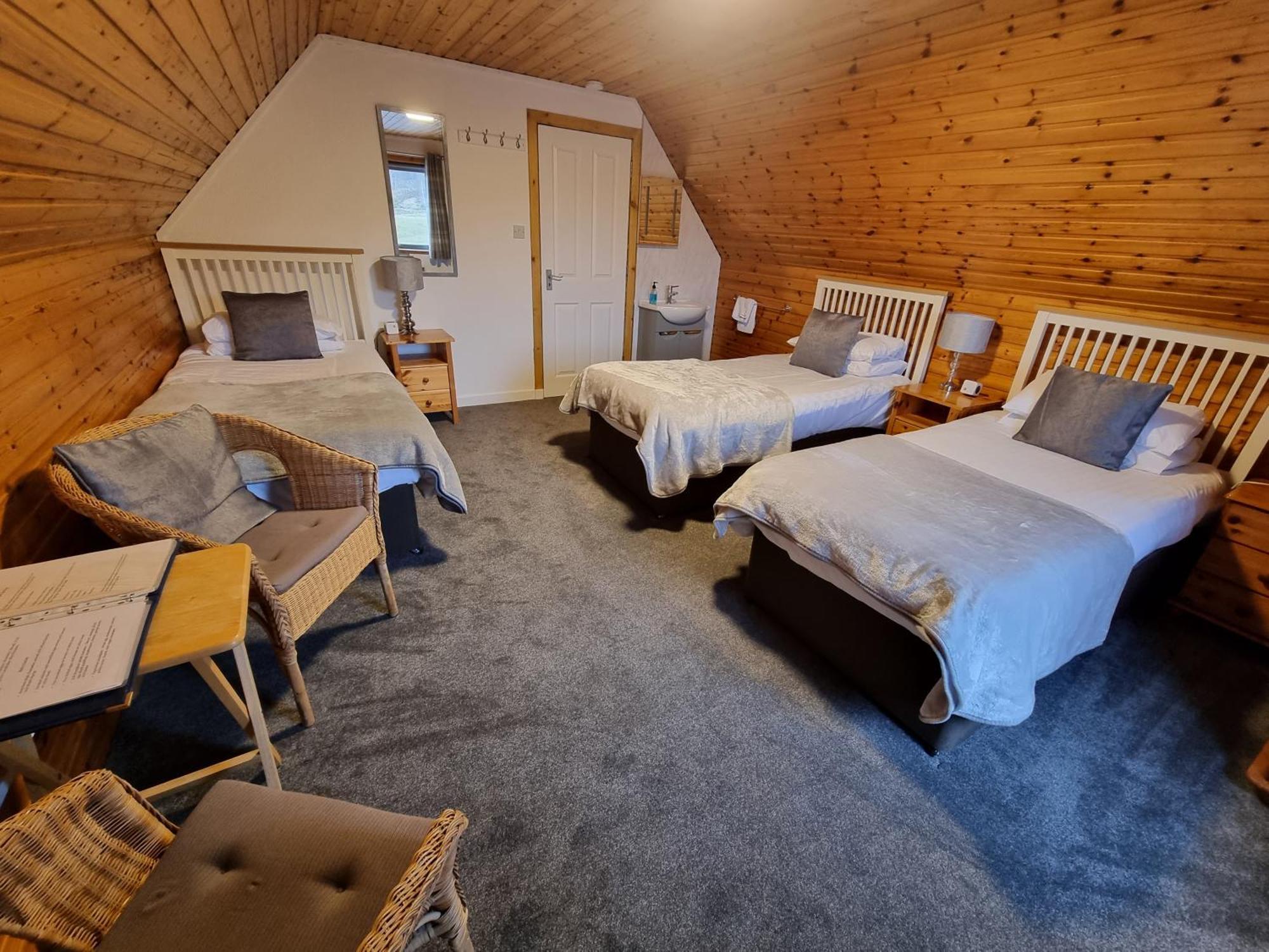 Carn Mhor Bed And Breakfast Aviemore Habitación foto