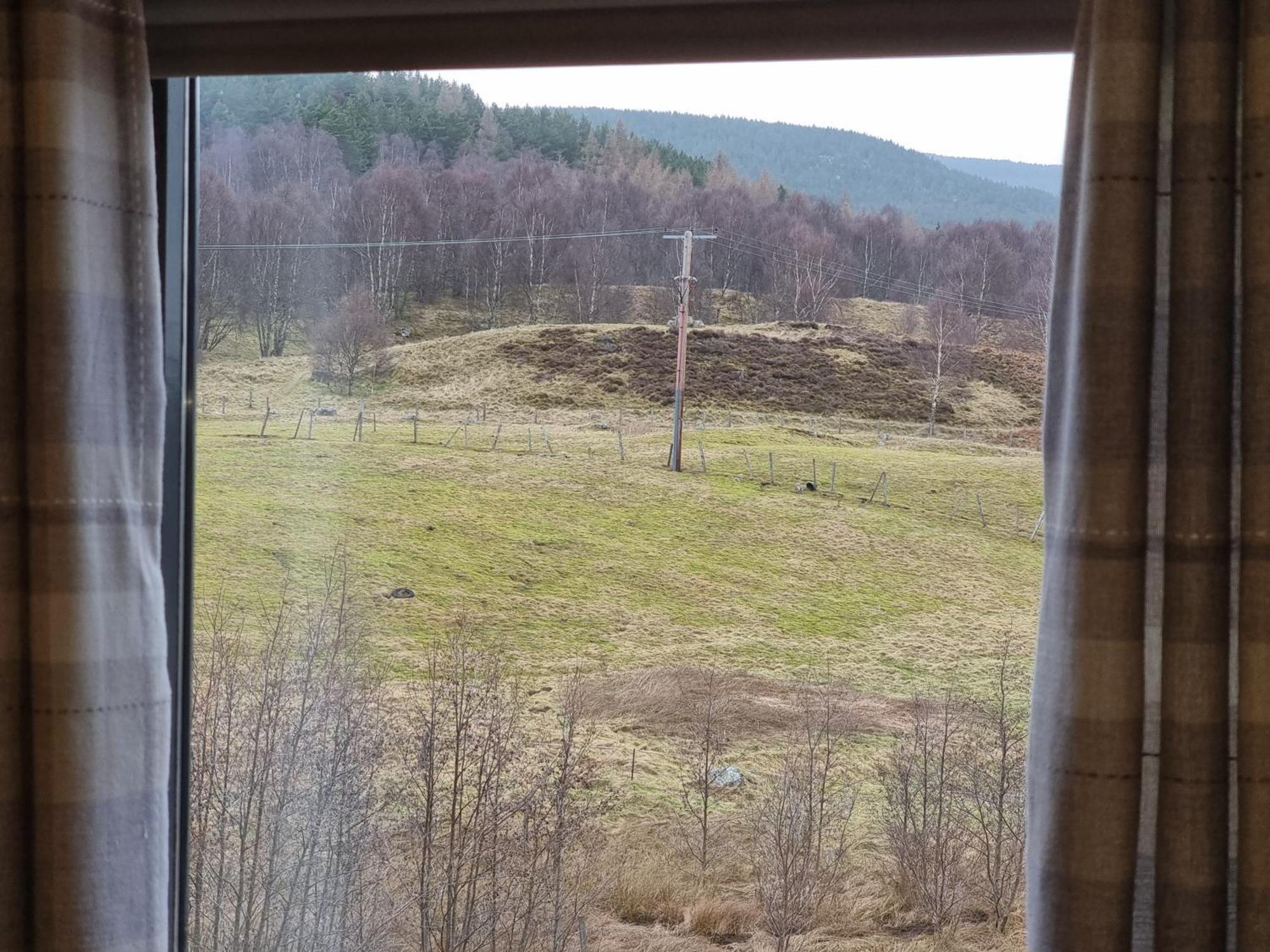Carn Mhor Bed And Breakfast Aviemore Habitación foto