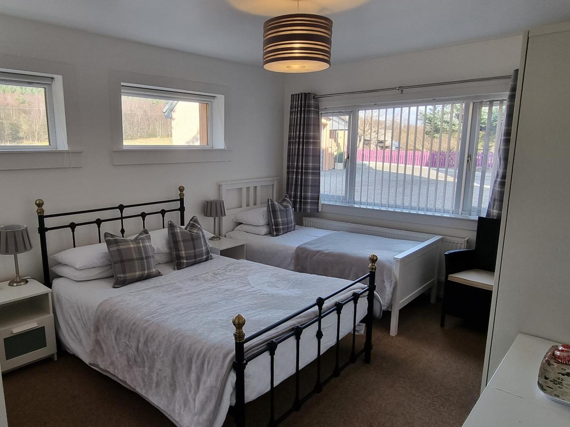 Carn Mhor Bed And Breakfast Aviemore Habitación foto
